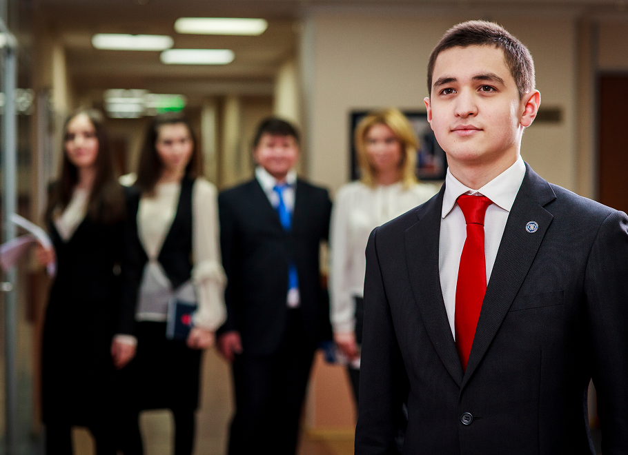 Студенты Техникума цифровых профессий Синергия